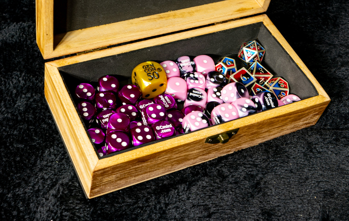 Dice Box "Bolt Action"