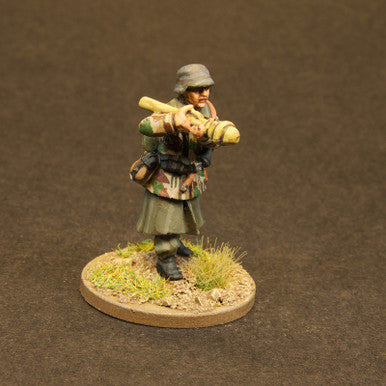 German Winter Anti Tank Team (8/Pk)