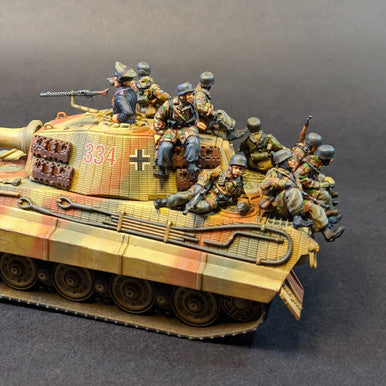 Fallschirmjaeger  "Tank Riders" (8/Pk)