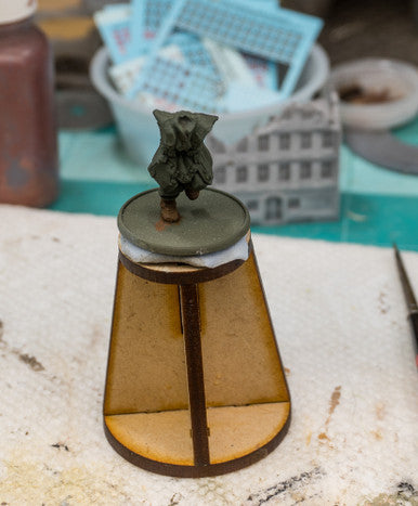 Figure Holder for Painting and Sculpting - FIGHOLDER1