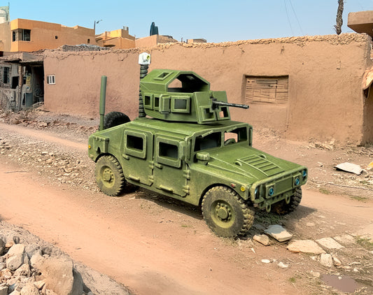 M1114 Armored HMMWV - With Camera Mast Extended (28mm)